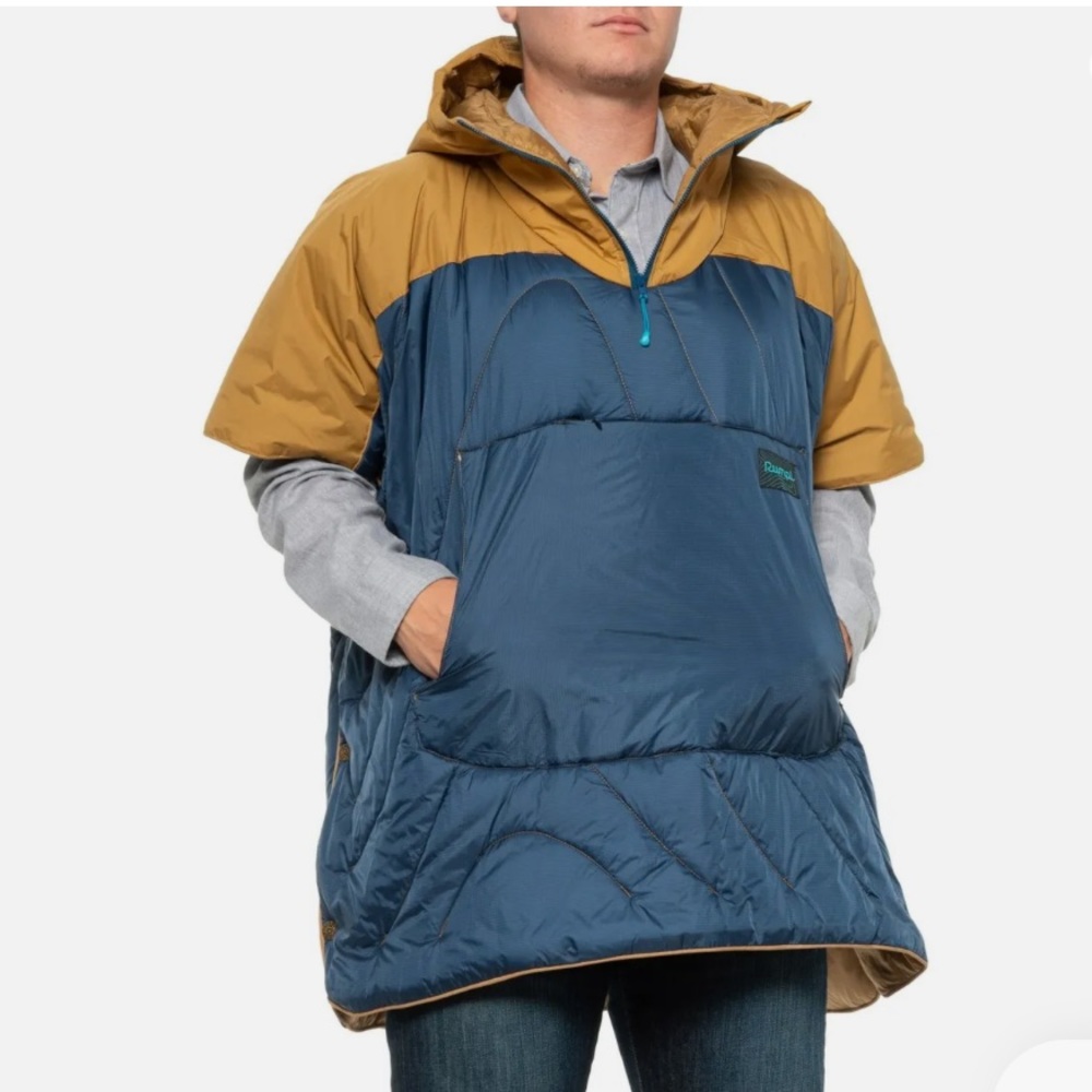 Rumpl Poncho